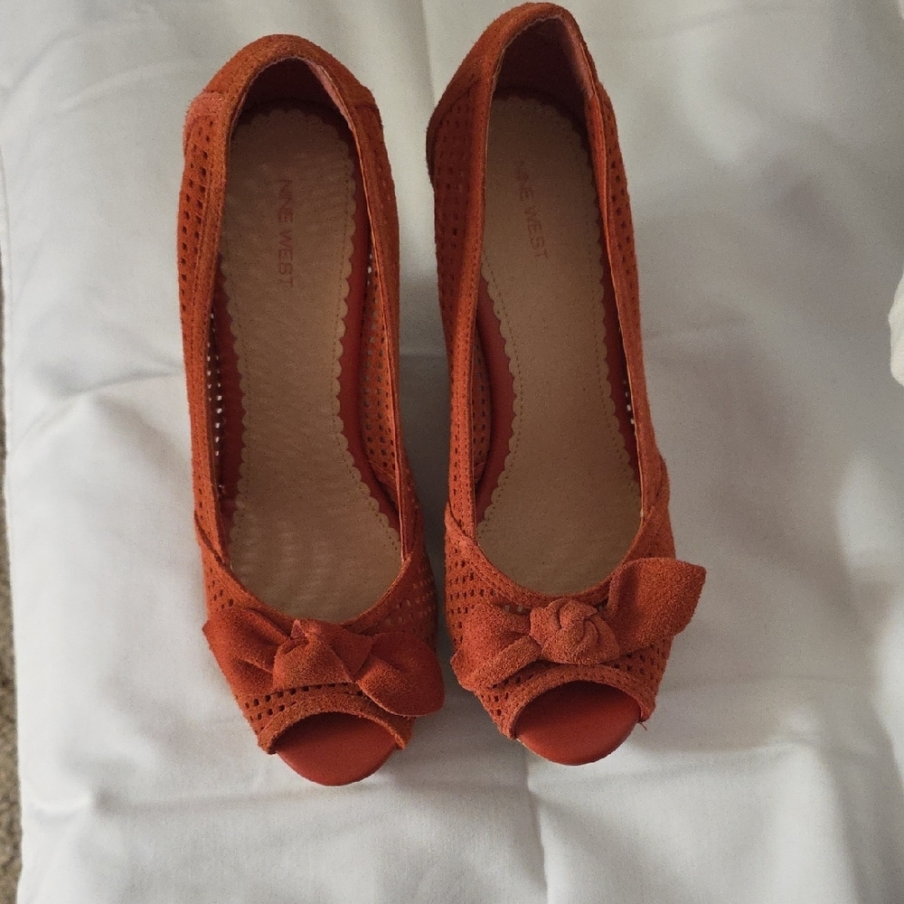 Nine West Orange Peep Toe Heels